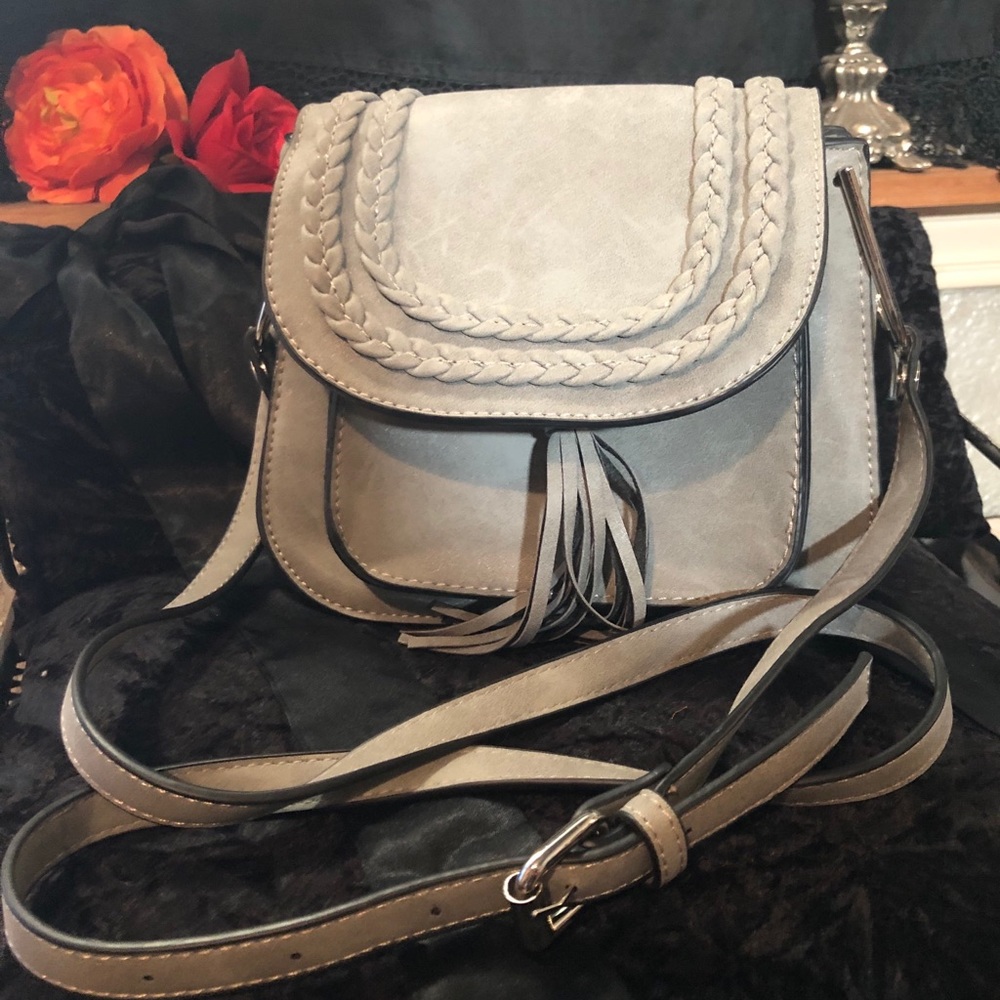 Super Cute Boho Cowgirl Grey Crossbody Purse 👛
